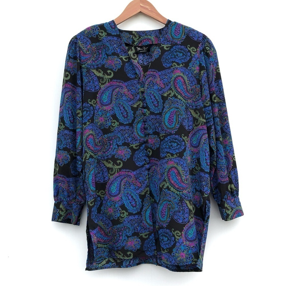 Vintage Diane Freis Vibrant Paisley Print Fabric button from top